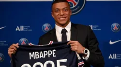 Mbappé ganará cerca de 300 millones de euros gracias a su nuevo contrato con el PSG.