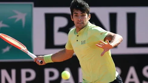 El chileno busca meterse en la tercera ronda del Gran Slam parisino