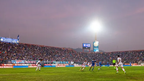 La U estira su renovación con Santa Laura y el Superclásico seguiría sin estadio definido.