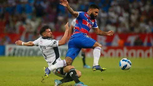 Colo Colo recibe a Fortaleza este miércoles 25 de mayo en el Monumental.