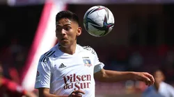 Joan Cruz sigue sin aparecer en los partidos de Colo Colo.