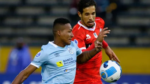 Los cementeros buscan la clasificación a octavos de final