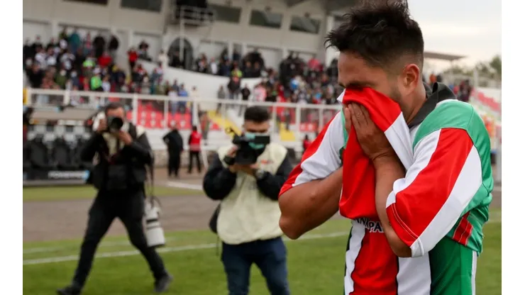 Luis Jiménez se retira del fútbol entre lágrimas