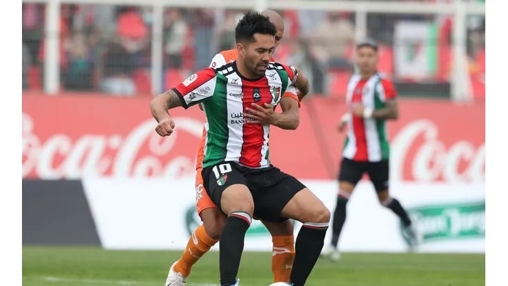 Jiménez dijo adiós a los árabes con victoria ante Cobresal.