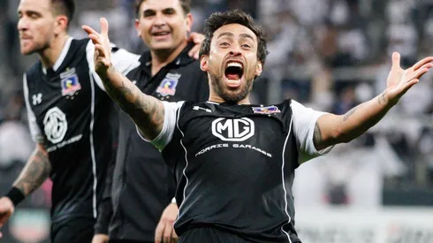 El Mago Valdivia se dio cita con los hinchas de 'sofá' como los denominó