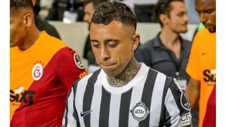 El Tín fue una de las grandes figuras del del descendido Altay en Turquía.