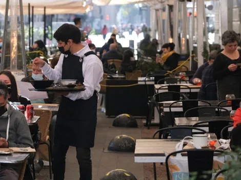 ¿Están abiertos los restaurantes este 21 de mayo del 2022 en Chile?
