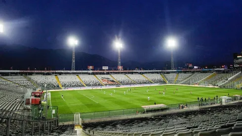 Abogados de Colo Colo trabajan en la opción de apelación a la sanción de la Comisión Disciplinaria de la Conmebol a jugar un partido sin público