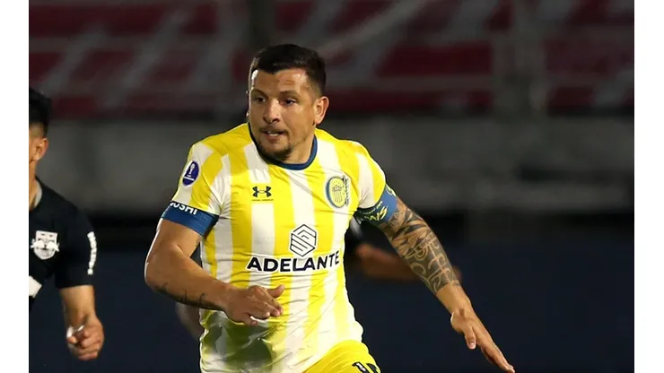 Emiliano Vecchio no va más como jugador de Central.