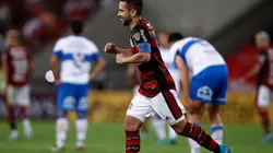 Flamengo venció 3-0 a Universidad Católica y la eliminó de Copa Libertadores