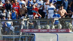 La UC sigue haciendo noticia por el mal comportamiento de sus hinchas.