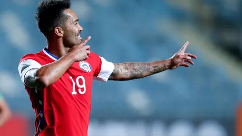 Luis Jiménez aclara que los jugadores no van a la selección chilena por plata