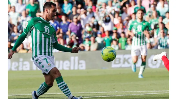 Juanmi fue la gran figura del Betis en el triunfo ante Granada