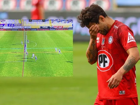 Valdivia apunta al errático VAR en el gol anulado a la U con particular mensaje