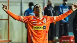 David Escalante analizó la gran polémica de la fecha en la Primera B.