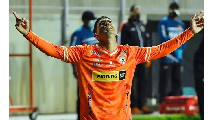 David Escalante analizó la gran polémica de la fecha en la Primera B.