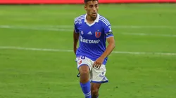 Lucas Assadi reemplaza a Jeisson Vargas en el once de Universidad de Chile ante Everton