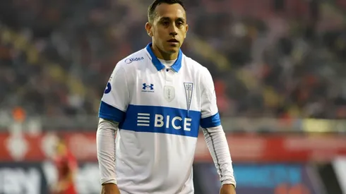 Orellana quiere ganarse un puesto de titular con Holan al mando.