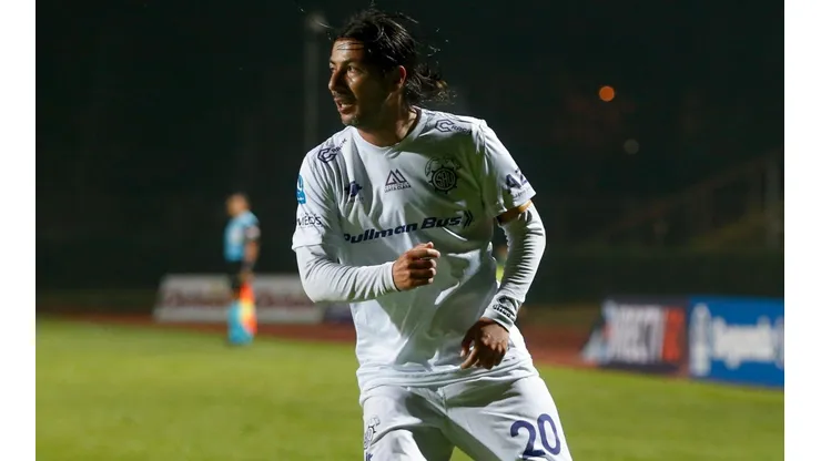 Santiago Wanderers confirma interés por Jaime Pajarito Valdés