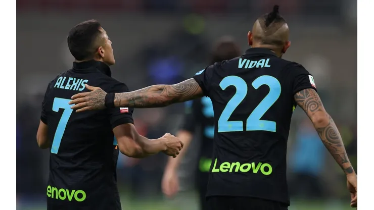 Entrenador del Inter de Milán aplaude entrega de Alexis y Vidal
