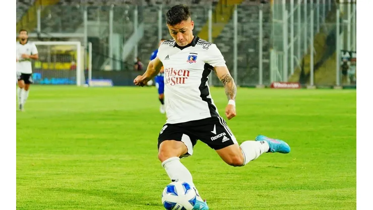 Cristián Zavala lucha por ganarse su lugar en Colo Colo