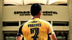 Hinchas de Colo Colo piden realización ovación a Paredes en su vuelta al Monumental.