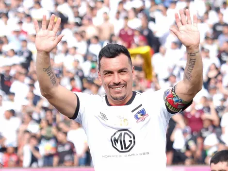 ¿Esteban Paredes se retira enfrentando a Colo Colo?