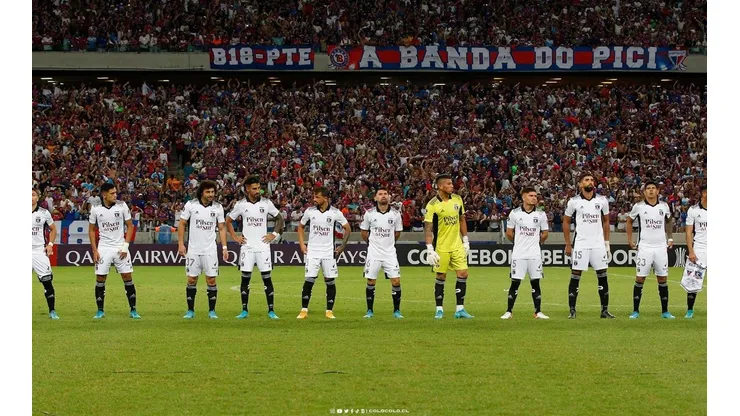Colo Colo es multado por incumplir el reglamento de la Libertadores.