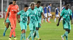 Jugador de Liga de Quito dio positivo de Covid-19 en medio del partido con Antofagasta.