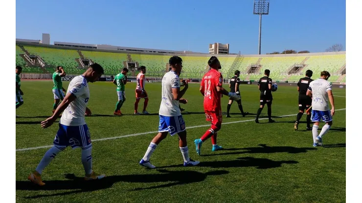 La U solo suma problemas dentro y fuera de la cancha.