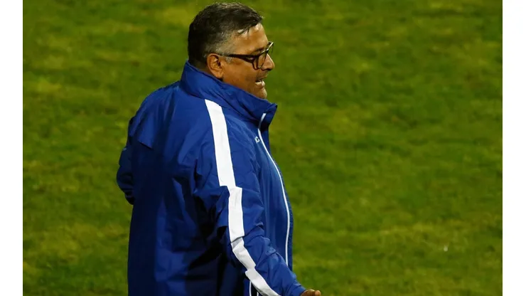 Patricio Mardones prefiere a Ronald Fuentes como DT de la U