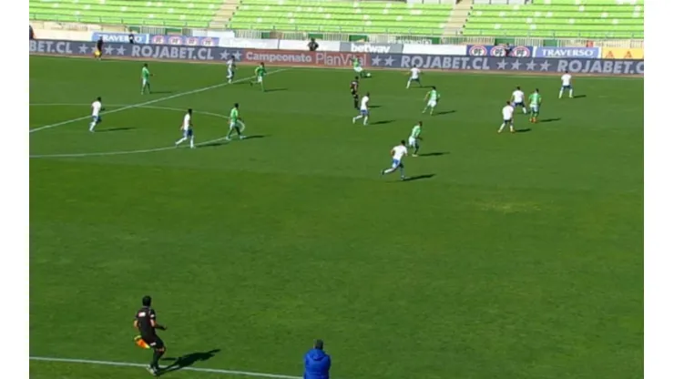 La polémica jugada en que le anularon un gol a Audax Italiano.