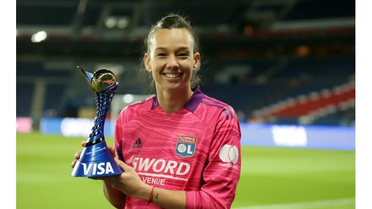 Christiane Endler fue elegida la mejor jugadora del partido del Lyon ante el PSG que significó la clasificación de su equipo a la final de la Champions League Femenina