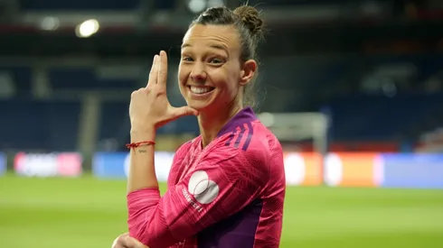 Lyon con Christiane Endler de titular clasifica a la final de la Champions League Femenina