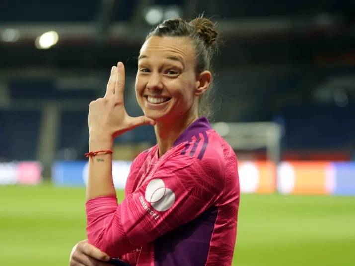 Sigue haciendo historia: Endler a la final de la Champions League con el Lyon