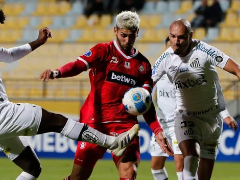 La Calera continúa como líder en Sudamericana pese a igualar con Santos