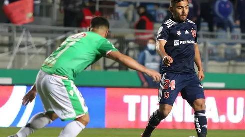 Audax Italiano y Universidad de Chile se enfrentan en el Estadio Elías Figueroa de Valparaíso por la fecha 11 del Campeonato Nacional 2022.