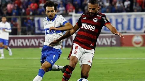 Tabla: Flamengo vence a la UC para mantener campaña perfecta.