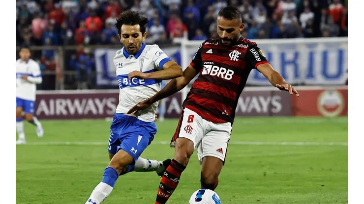 Tabla: Flamengo vence a la UC para mantener campaña perfecta.