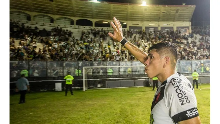 Carlos Palacios debuta en Vasco da Gama con un triunfazo