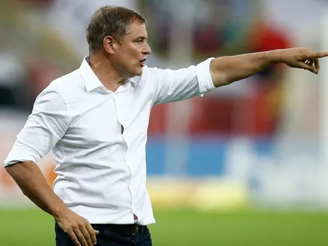 El entrenador uruguayo que toma ventaja para ser el nuevo DT de la UC