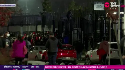 Problemas en el acceso al sector Océano previo al partido de Colo Colo.