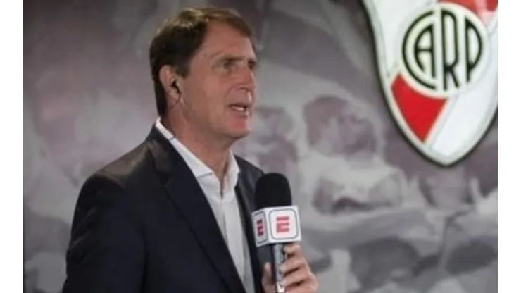 Periodista trasandino apuntó a Colo Colo como el rival directo de River en la Libertadores.