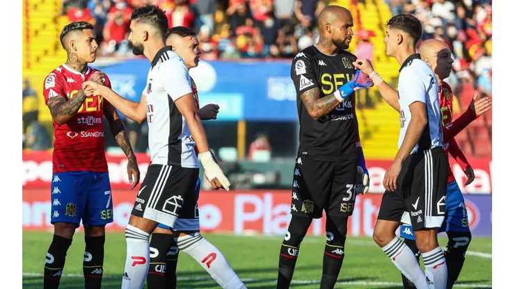 Albos e Hispanos siguen liderando el torneo nacional