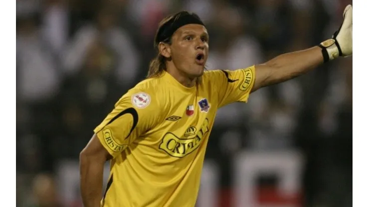 Terremoto Cejas recuerda su paso por los albos, el choque ante River y elogia a Gustavo Quinteros.