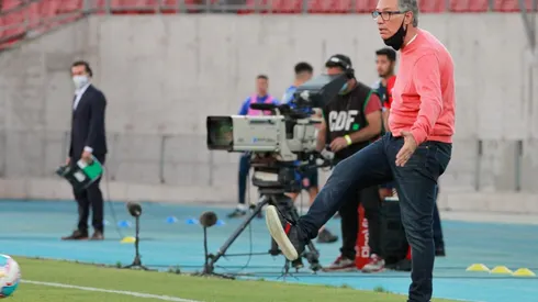 Ariel Holan es opción para llegar otra vez a Universidad Católica