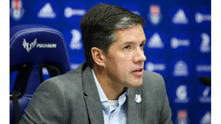Michael Clark se refiere al nombramiento de Cecilia Pérez como nueva directora de Azul Azul