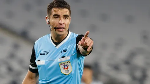 José Cabero reemplaza a Bascuñán como árbitro del clásico.