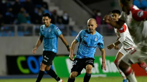 Copiapó se quedó con los tres puntos en un duelo de nortinos.