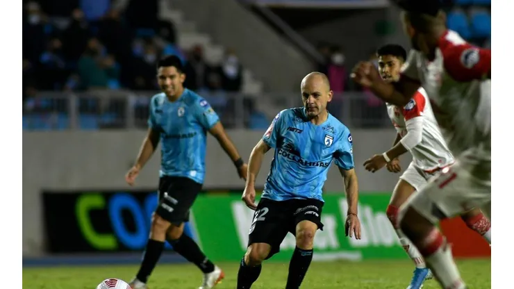 Copiapó se quedó con los tres puntos en un duelo de nortinos.